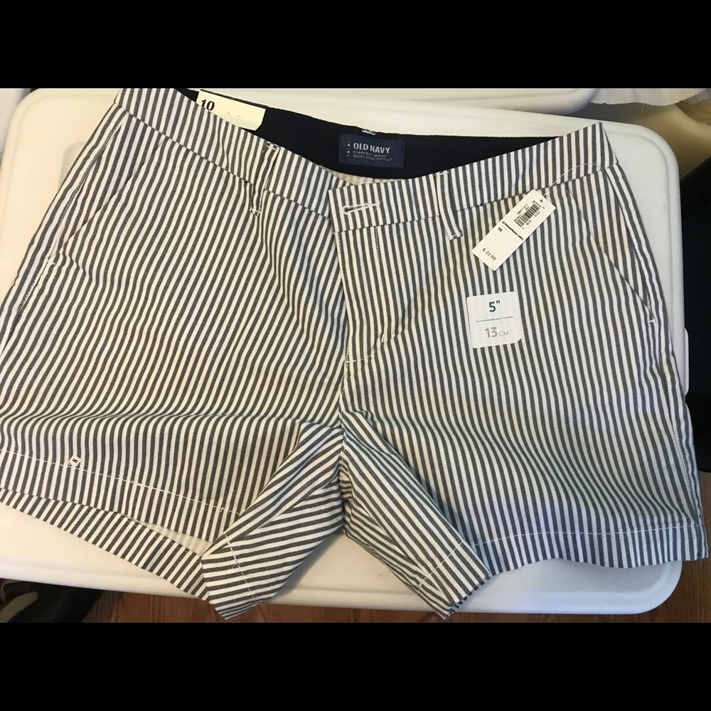 Old Navy Everyday Shorts